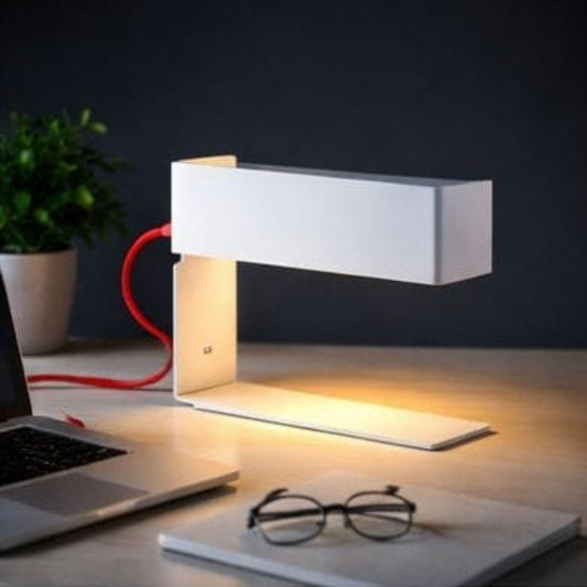 ✨ Modern Minimalist Iron Table Lamp ✨